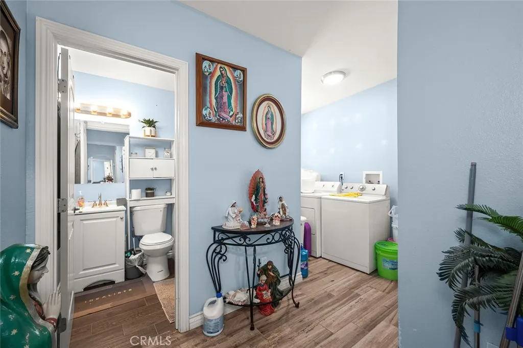 9459 Valley Vista, Apple Valley, California 92308 home-pic-22